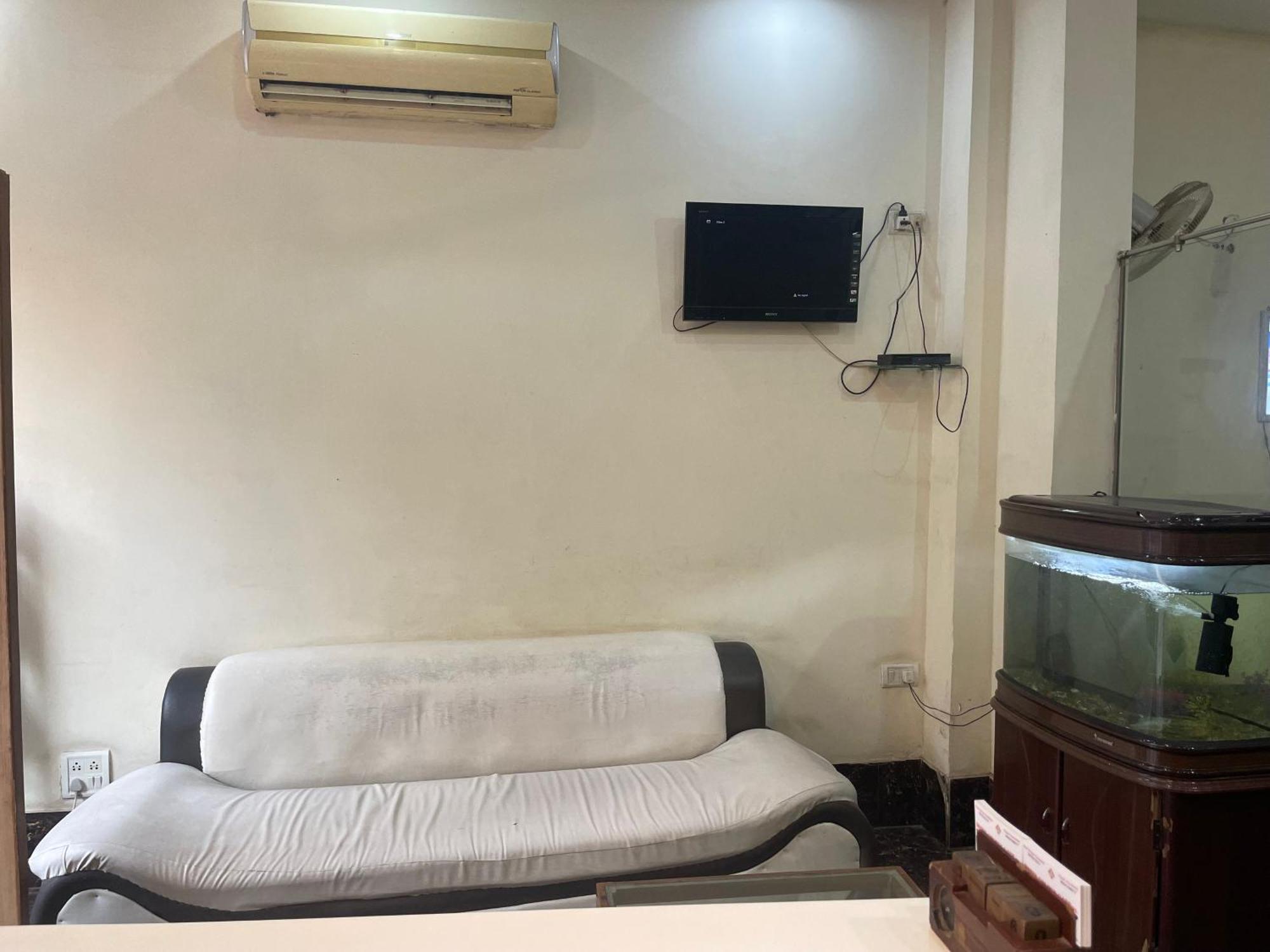 Hotel Golden Gate Új-Delhi Kültér fotó